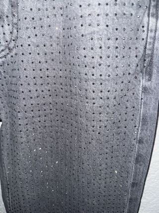 Pantalones Stradivarius negros con brillos