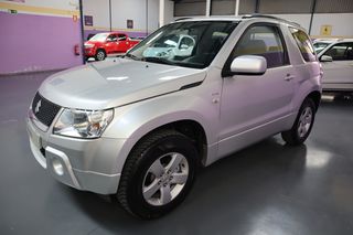 Suzuki Grand Vitara 1.9 DDiS 130cv 4x4 CORTO