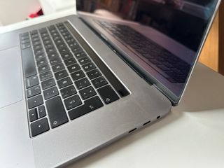 MacBook Pro 15 2019 32GB RAM 1TB SSD