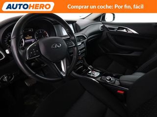 Infiniti Q30 2.2 Diesel Premium Tech FWD
