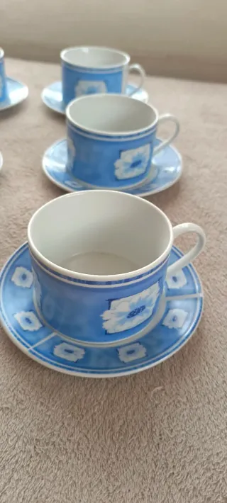 Juego de 6 tazas de café con platos