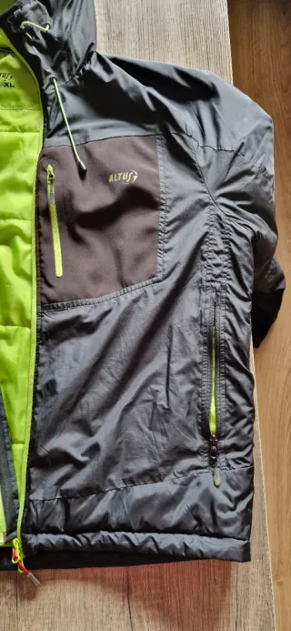 Chaqueta Altus XL Negra y Verde