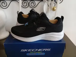 Zapatillas Skechers Talla 44 Negras y Blancas