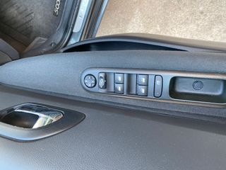 Peugeot 5008 2015 UNICO PROPIETARIO-LIBRO PEUGEOT