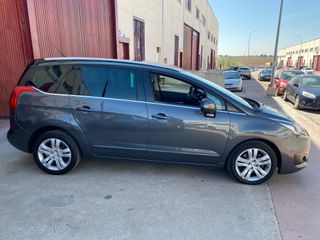 Peugeot 5008 2015 UNICO PROPIETARIO-LIBRO PEUGEOT