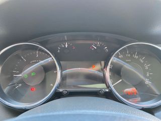 Peugeot 5008 2015 UNICO PROPIETARIO-LIBRO PEUGEOT