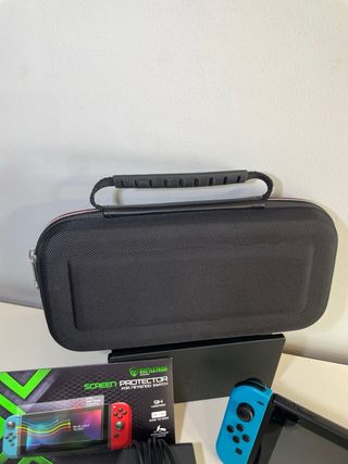 COME NUOVA! Nintendo Switch + Accessori