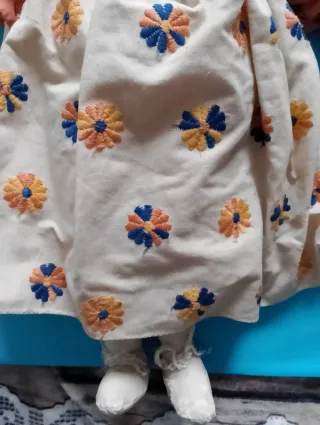 Bambola vintage porcellana e stoffa