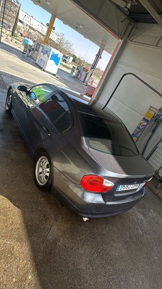 BMW 320dA e90