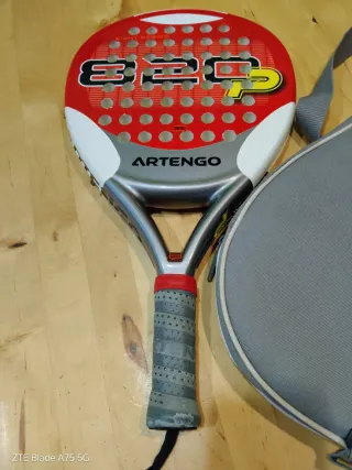 Raqueta de pádel Artengo con funda Pesa 372 grs
