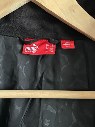 Abrigo Puma Negro con capucha desmontable