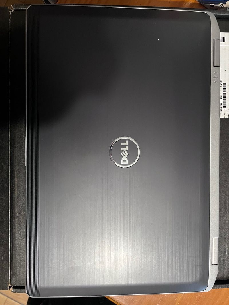 Portátil DELL Latitude E6530 Negro/Plateado afbeelding 7