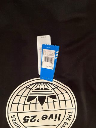 Camiseta Adidas Oasis Negra