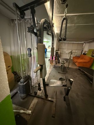 Máquina de musculación Strong Way