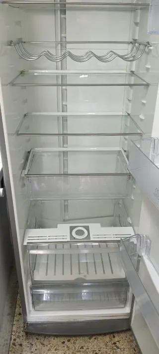 NEVERA ELECTROLUX DE UNA PUERTA NO FROST ENERGÍA A