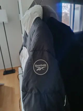 Abrigo Reebok 2 en 1 reversible mujer