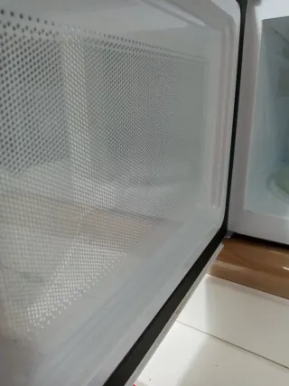 Microondas VALBERG 32L