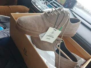 Zapatos Boston Hombre Beige Talla 42 Nuevos.