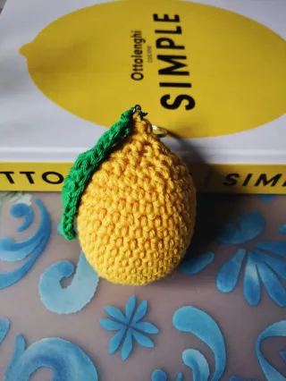 Llavero limón crochet