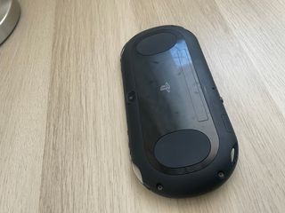 Ps Vita + 3 Juegos + Tarjeta 8GB + Caja + Funda