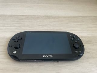 Ps Vita + 3 Juegos + Tarjeta 8GB + Caja + Funda