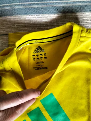 Camiseta Adidas Amarilla con Logo Verde T.11-12