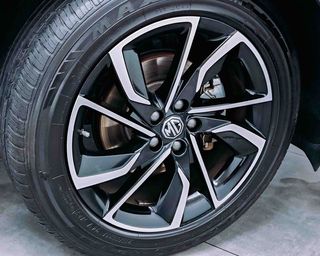 MG ZS 1.5 VTi Luxury 106CV