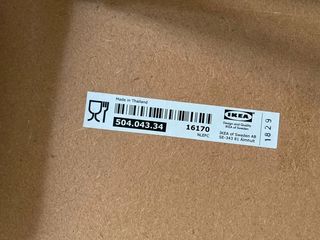 Mesa de cama IKEA blanca de madera