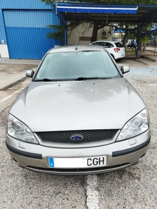 Ford Mondeo TDCI Guia 2.0-2003