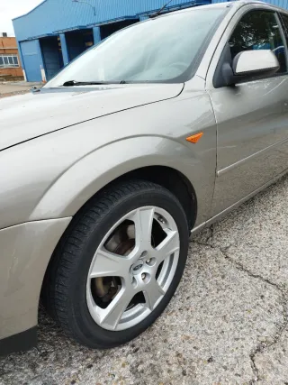 Ford Mondeo TDCI Guia 2.0-2003