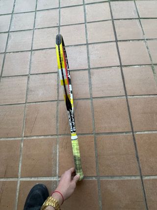 Raqueta Babolat Pure Aero con cordaje nuevo