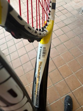 Raqueta Babolat Pure Aero con cordaje nuevo