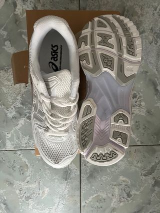 Asics Gel Kayano 14 Blancas