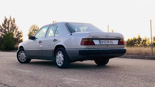 Mercedes-Benz 300 Turbodiesel W-124  año  1990