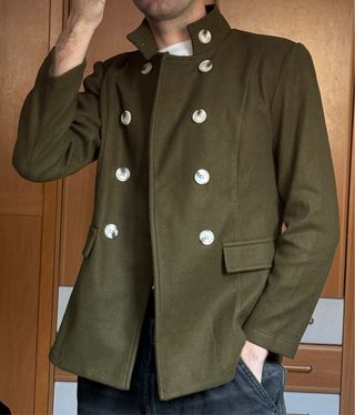 Chaqueta verde militar botones