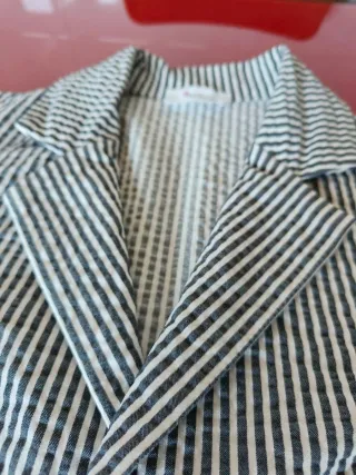 Americana de verano azul y blanca