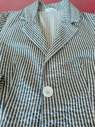 Americana de verano azul y blanca