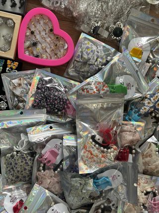 Lote 1000 piezas surtidas