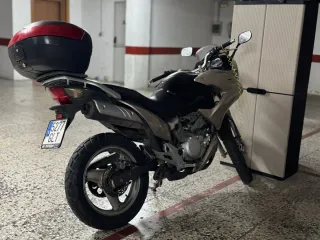 Honda Varadero 125 XL 2009 Beige/Negro