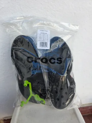 Crocs niño J5 negro