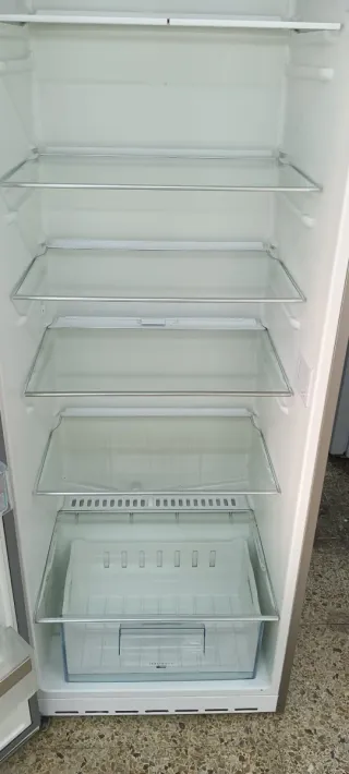 NEVERA SIEMENS DE UNA PUERTA NO FROST ENERGÍA A+