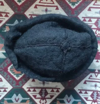 Gorro georgiano negro de lana de Kakheti