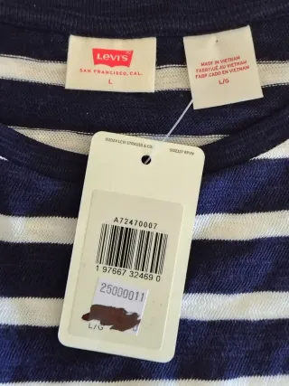 Camiseta Levi's para mujer