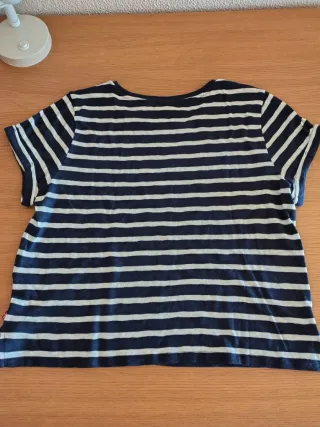 Camiseta Levi's para mujer