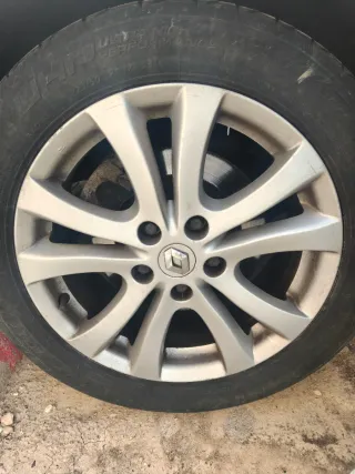 Llantas Renault