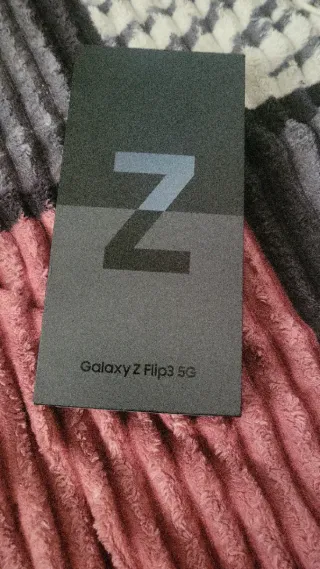 Samsung Galaxy Z Flip3 5G Caja