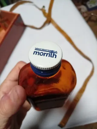 Botellitas antiguas de farmacia