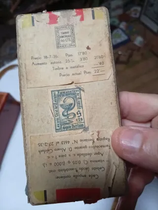 Botellitas antiguas de farmacia