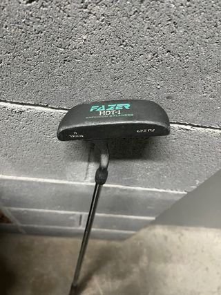 Bolsa de golf y palos