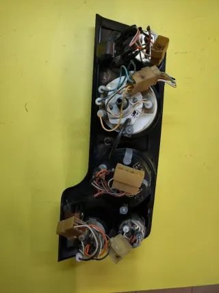 CUADRO INSTRUMENTOS KMS LADA NIVA